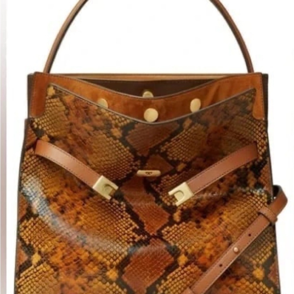 On Sale
Brand New Never Used
Tory Burch Lee Radziwell Exotic Lizard
Orig 1098